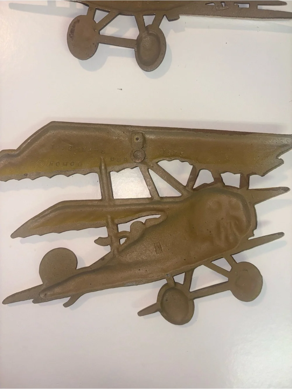 3 Vintage WW1 Fighter Bi Plane, 1975 Homco USA Cast metal Wall Decor